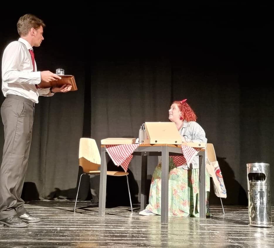 DRAGOSTE LA KILOGRAM 1